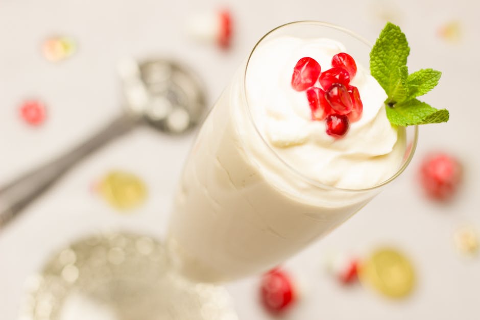 Healthy Foods To Control Diabetes - Greek Yogurt